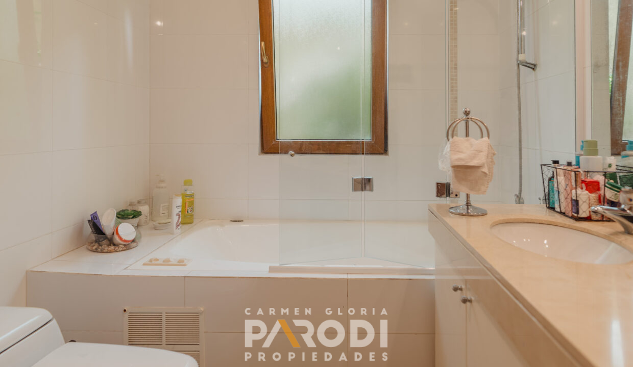 Casa en Venta Gloria Parodi
